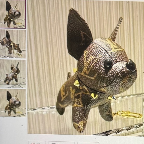 The Unbranded Brand Accessories - Low Start!! Keychain/Bag Charm adorable dog with spiked collar! Luxury GWP.